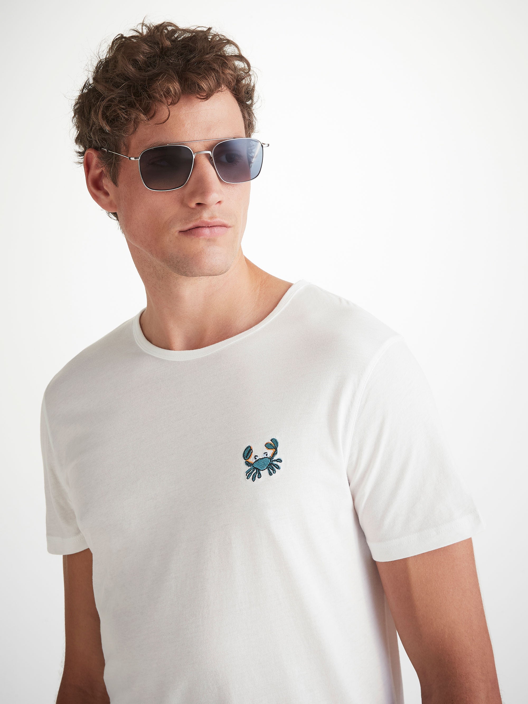 Men's T-Shirt Pima Cotton White Embroidered Rory Crab