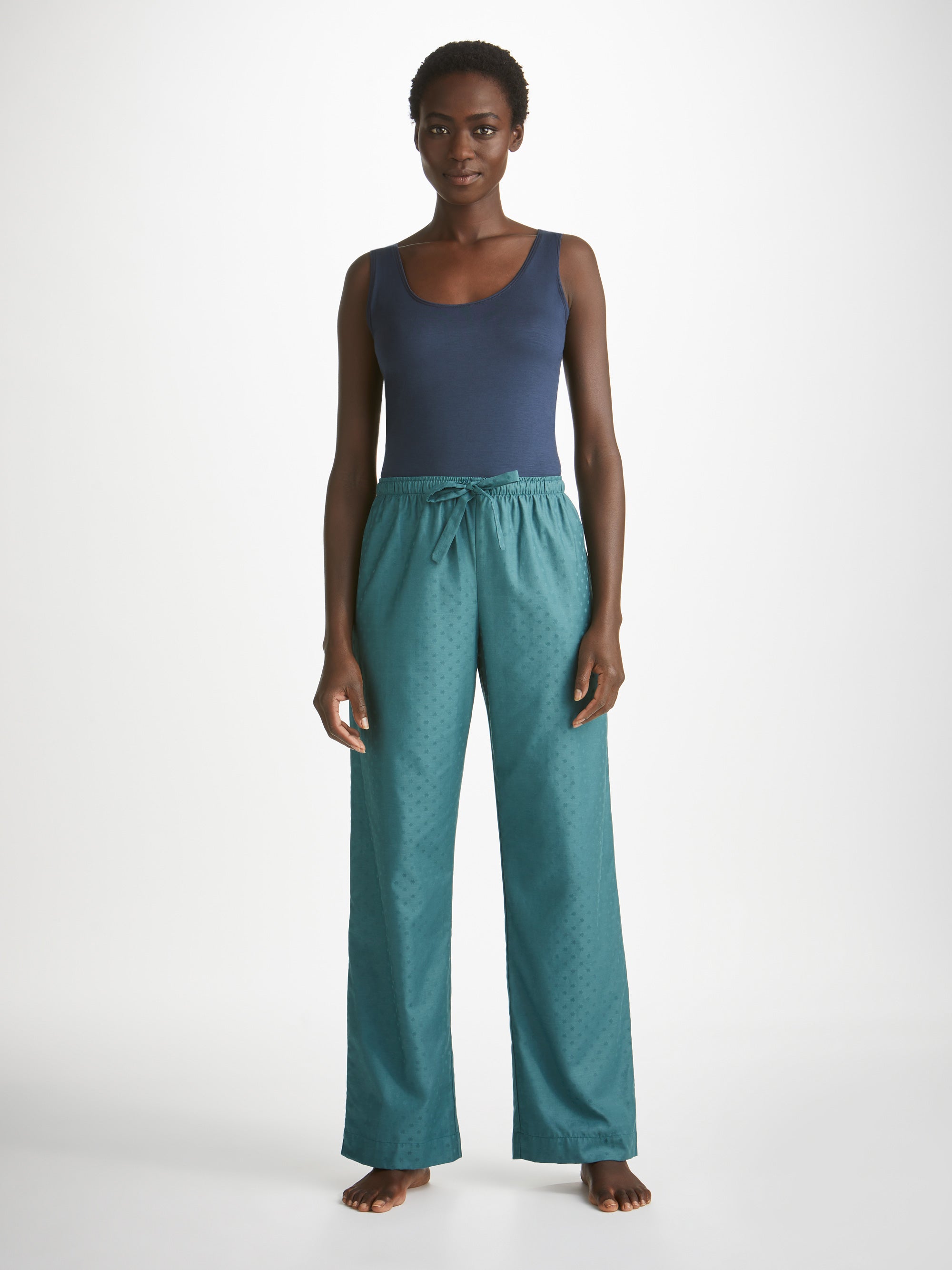 https://www.derek-rose.com/cdn/shop/files/womens-lounge-trousers-kate-9-cotton-jacquard-teal-front_2000x.jpg?v=1707150613