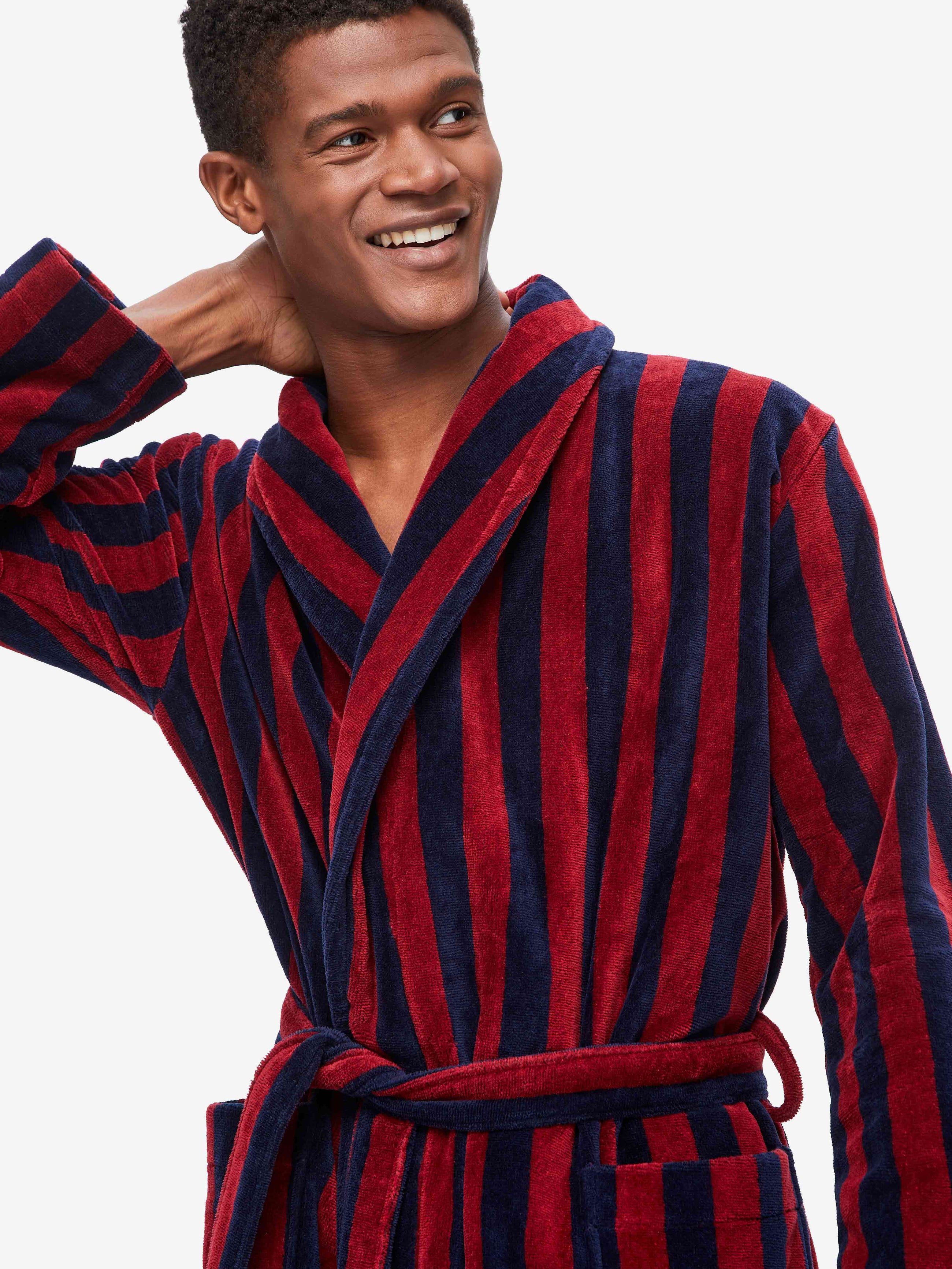 Men's Robes: How Do You Choose a Men's Robe That's Comfortable For Dif